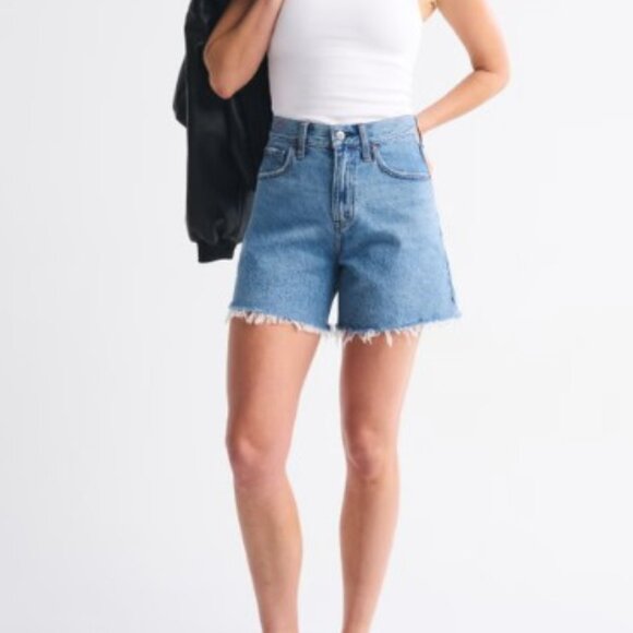 Abercrombie & Fitch Pants - Abercrombie & Fitch High Rise Loose Short Curve Love 25